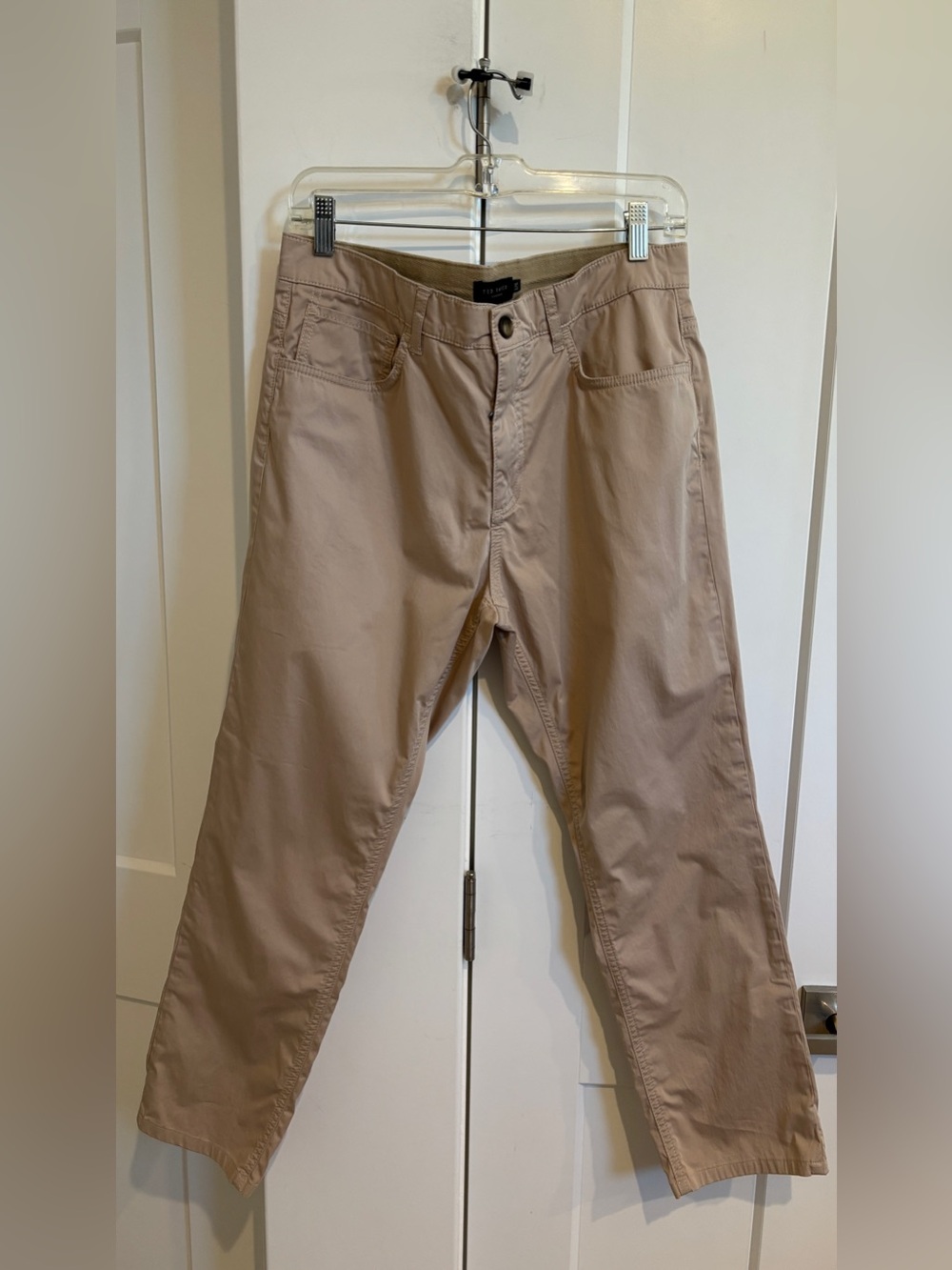 Ted Baker London Men's Slim 5 Pocket Chino Pants. Size 32